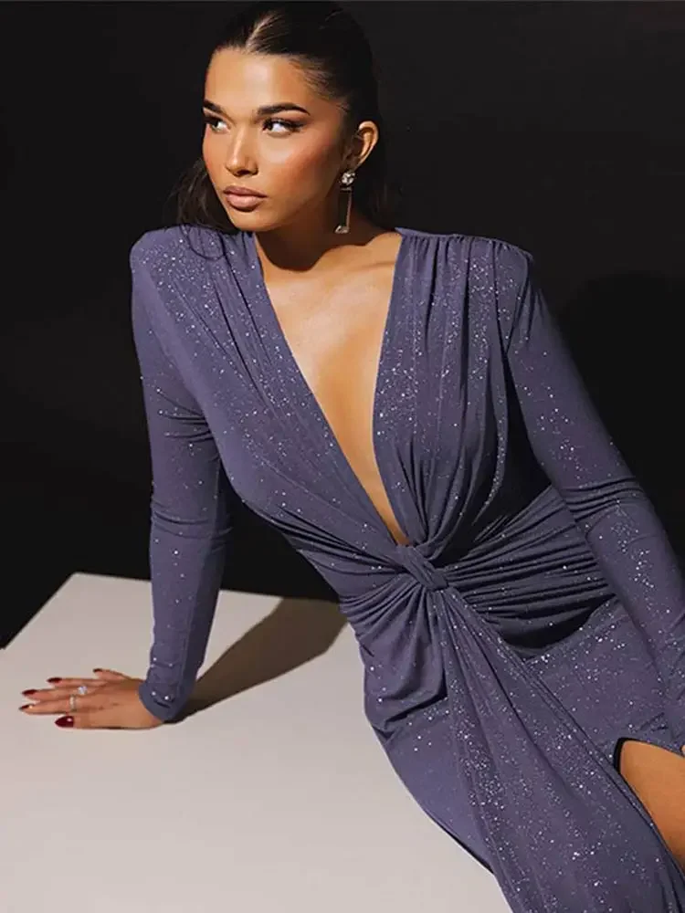 Женское платье из полиэстера с пайетками