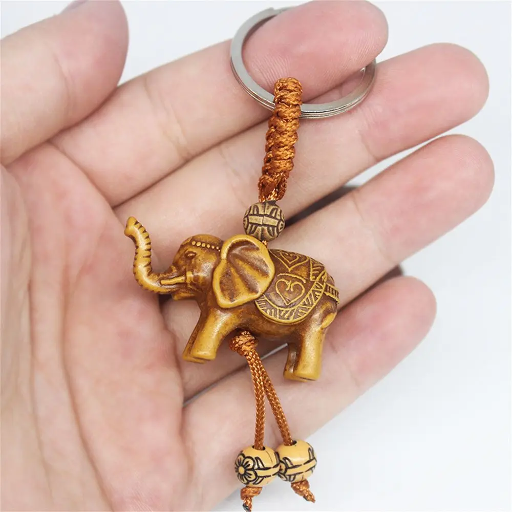 

1PC Resin Elephant Pendant Keychain Religion Wooden Carving Pendants Key Ring Animal Shape Key Holder Buckle Accessories