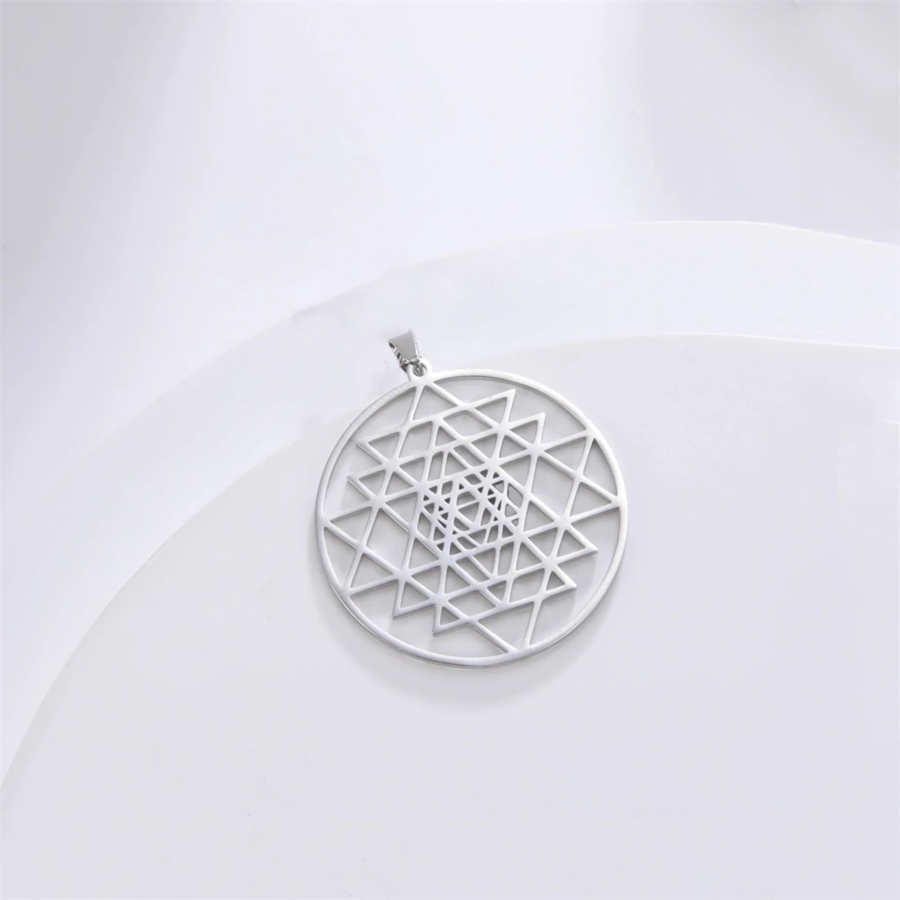 5pcs/Lot Hollowed Overlapping Triangle Pendants Diy Handmade Necklace Accessories Stainless Steel Keychain Charms Wholesale