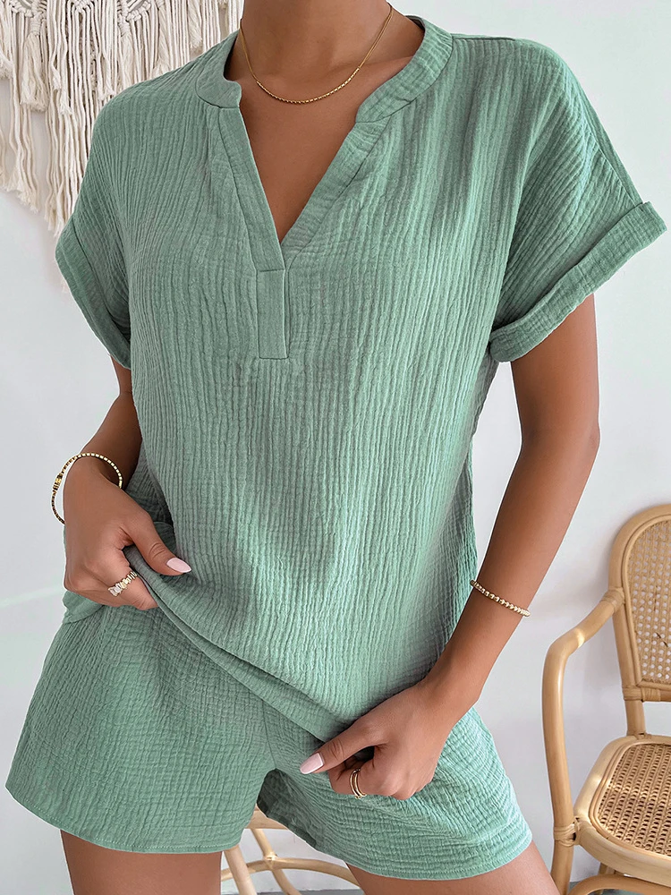 

Casual Resort Temperament Style Set 2023 Summer Knitted Pastoral Women's Shorts Top