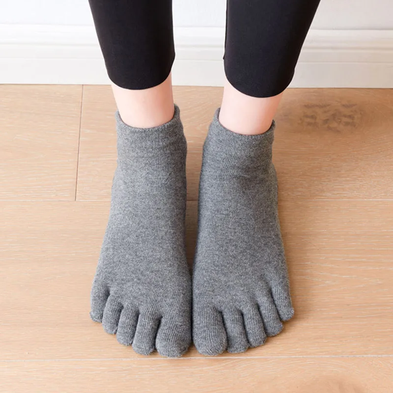 Colorful Women Yoga Socks Non-Slip Ladies Dance Socks Cotton Healthy Sports Five-toed Socks
