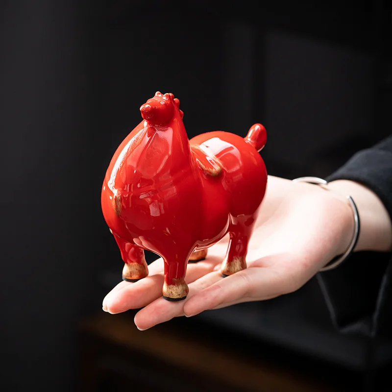 

Креативное армейское керамическое украшение лошади, современный простой домашний чайный столик, маленькие украшения, поделки, крыльцо, офис, подарок для каллиграфии