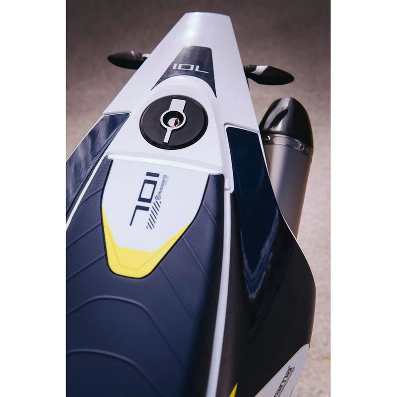 

FUEL TANK CAPS For Hnsqvarna Enduro/Supermoto 701 2016- CNC