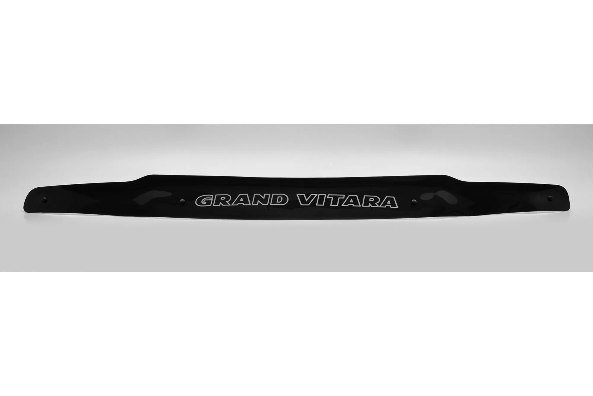 Sds exclusive dcv00047bkx. Suzuki grand vitara мухобойка. Мухобойка сузуки гранд витара. Дефлектор капота suzuki grand vitara. Дефлектор капота сузуки гранд витара 2007.