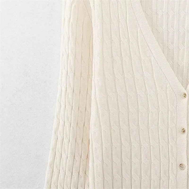 Осень 2024 Новинка женский однобортный вязаный свитер KEYANKETIAN в стиле ретро с