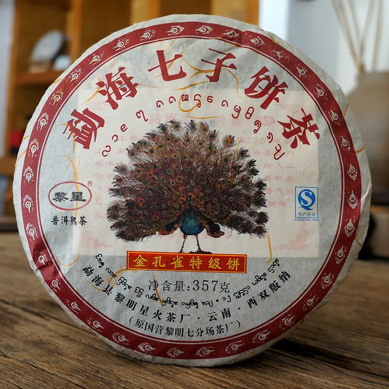 

2012 Liming Золотой Павлин Премиум Menghai Шу Ripe Shou Pu- Erh торт 357 г