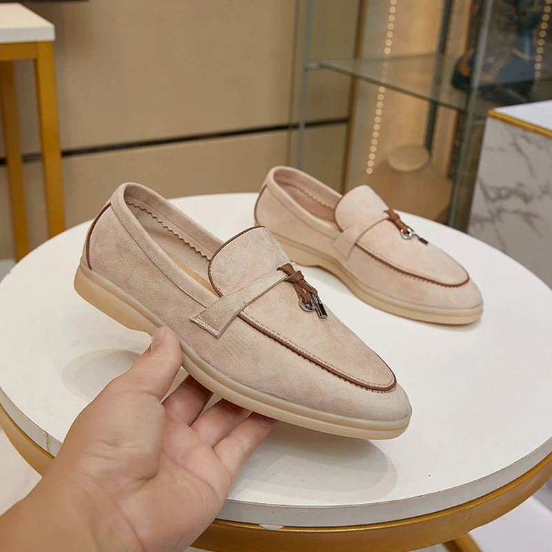Designer Luxury Moccasin Causal Shoes Suede Women Flat Shoes Genuine Leather Soft Metal Tassel Woman Loafers