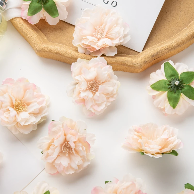 

Искусственные цветы пионы из шелка