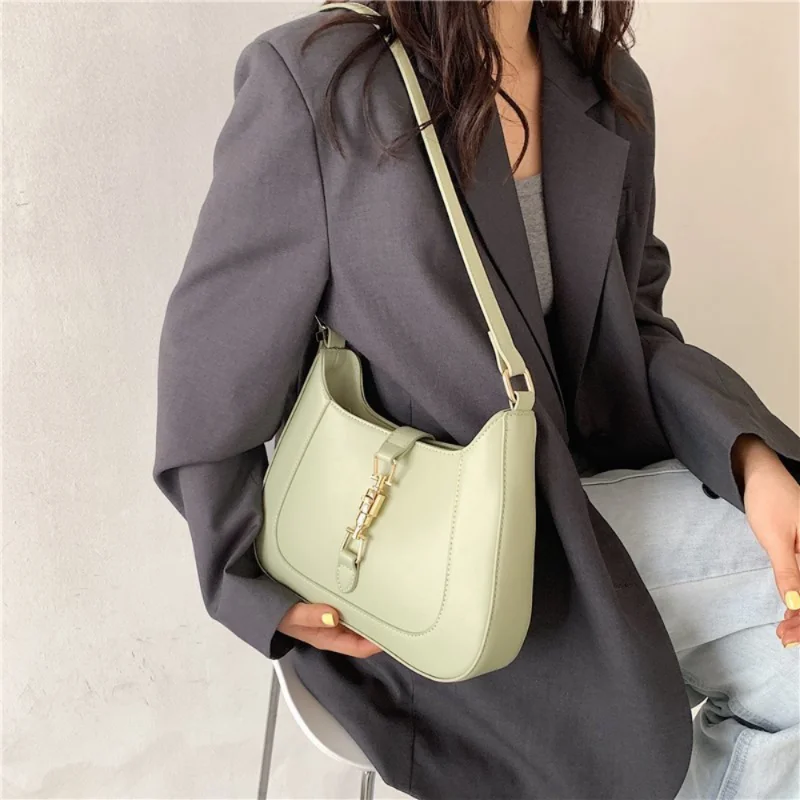 Women's Retro Luxury Solid Color Small Shoulder Bags Travel Free Shipping сумка женская Fashion Hot Underarm Handbags for Femele