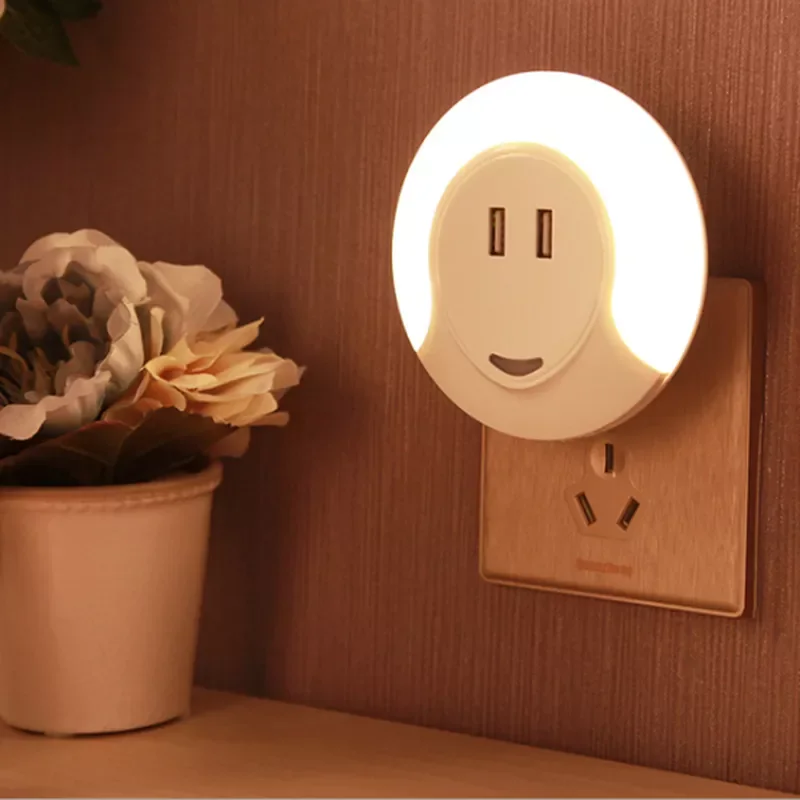 

LED Night Light+ USB Fast Charger 2 in 1 EU Plus Fast Charging Adapter