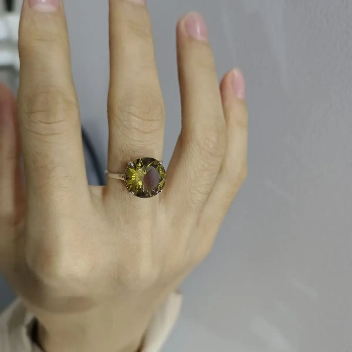 Турецкий Султанит из золота 18 карат