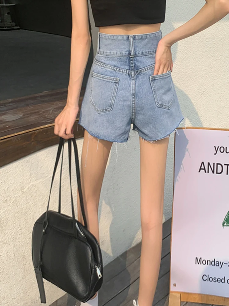 New Streetwear Women High Waist Loose Denim Shorts Spring Summer Female Frayed Button Jeans Shorts Bottoms