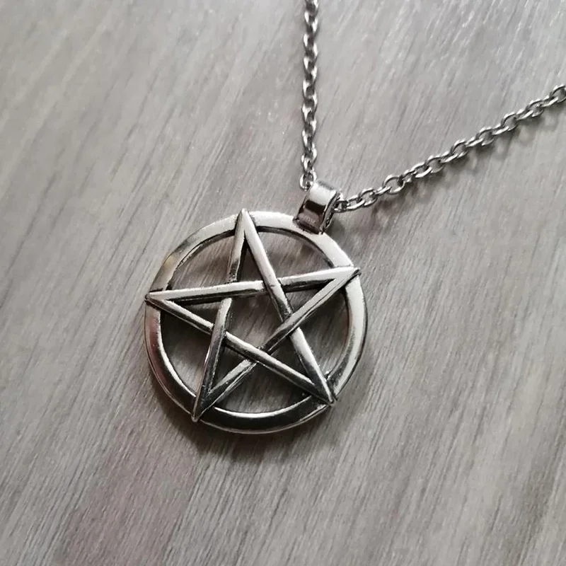 

New Fashion Necklace Punk Star Pentagram Pendants Short Long Women Men Colar Gift Jewelry Choker for Women Men Gift