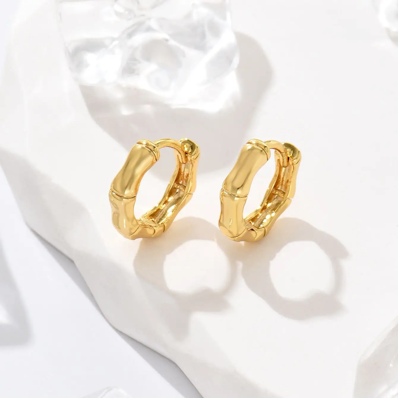 

Gold Color Bamboo Smooth Ear Buckles/1 Pair Plated Real Gold Small Hoop Earrings