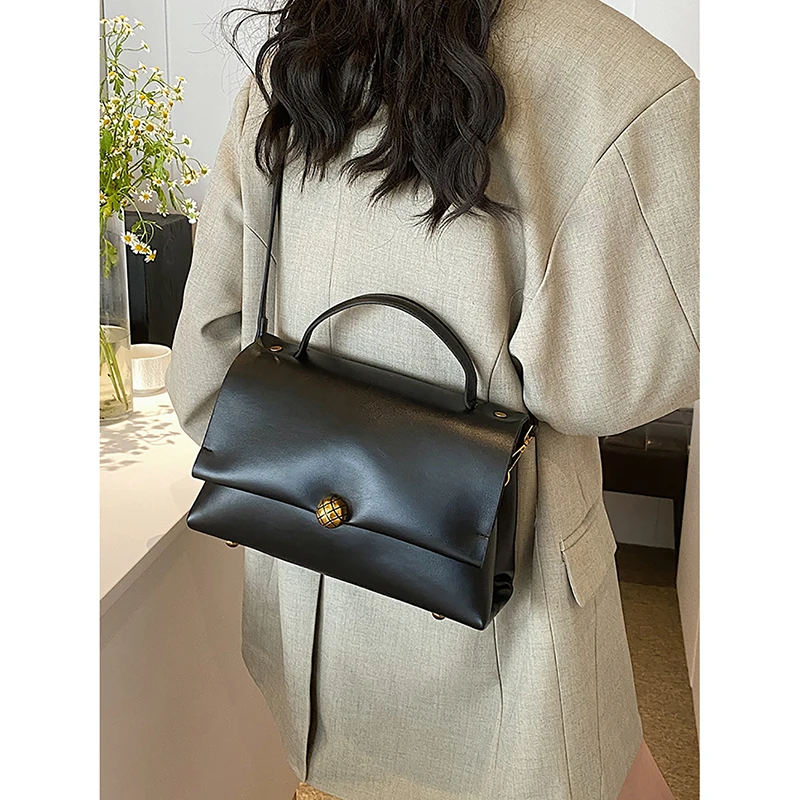 Летняя новая женская сумка винтажная вместительная через плечо из мягкой кожи