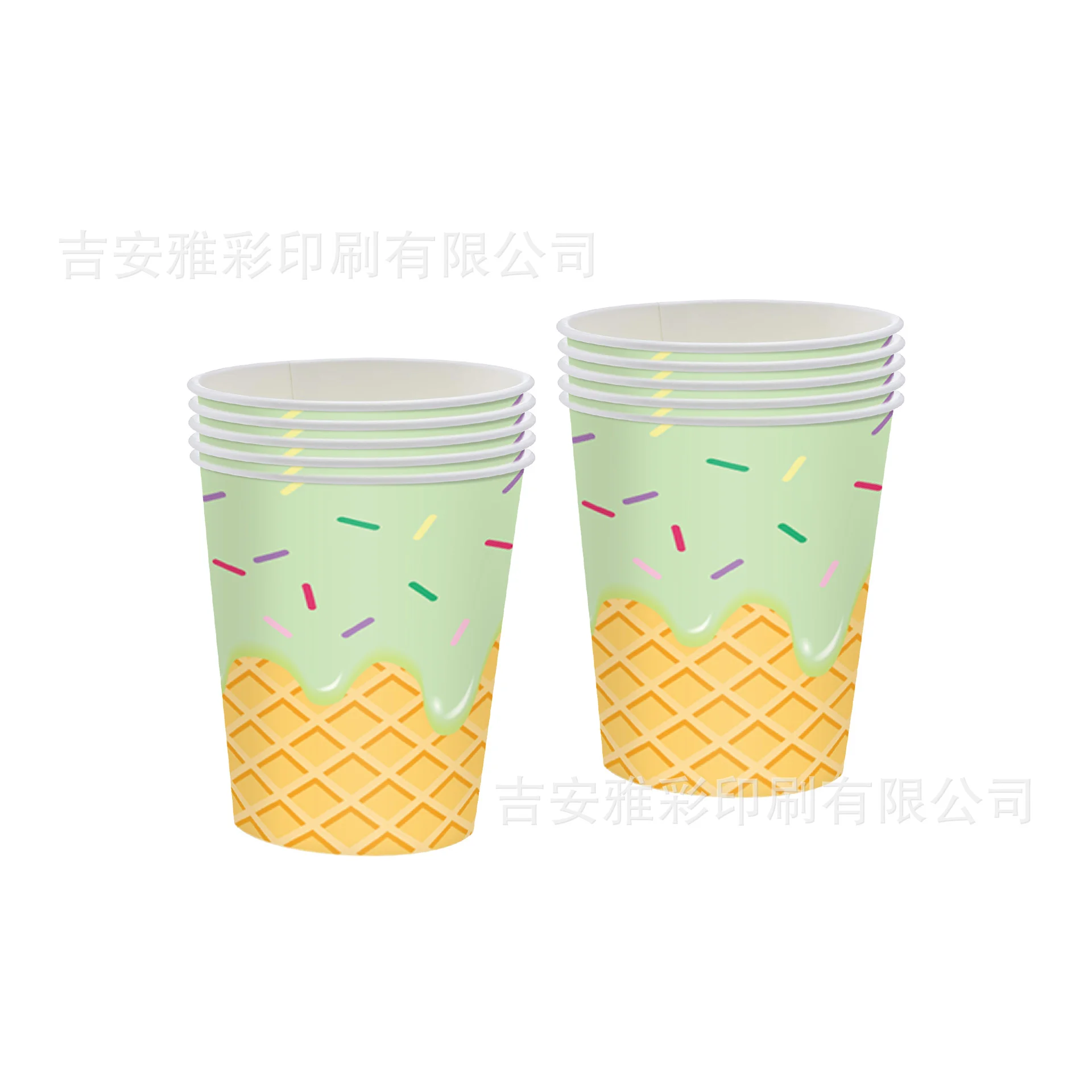 

Одноразовая посуда для летней вечеринки