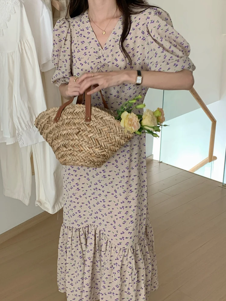 

Women Vintage Floral Long Trumpet Dress 2022 New Female Sexy V Neck Puff Sleeve Slim Fishtail Dresses Ruffle Hem