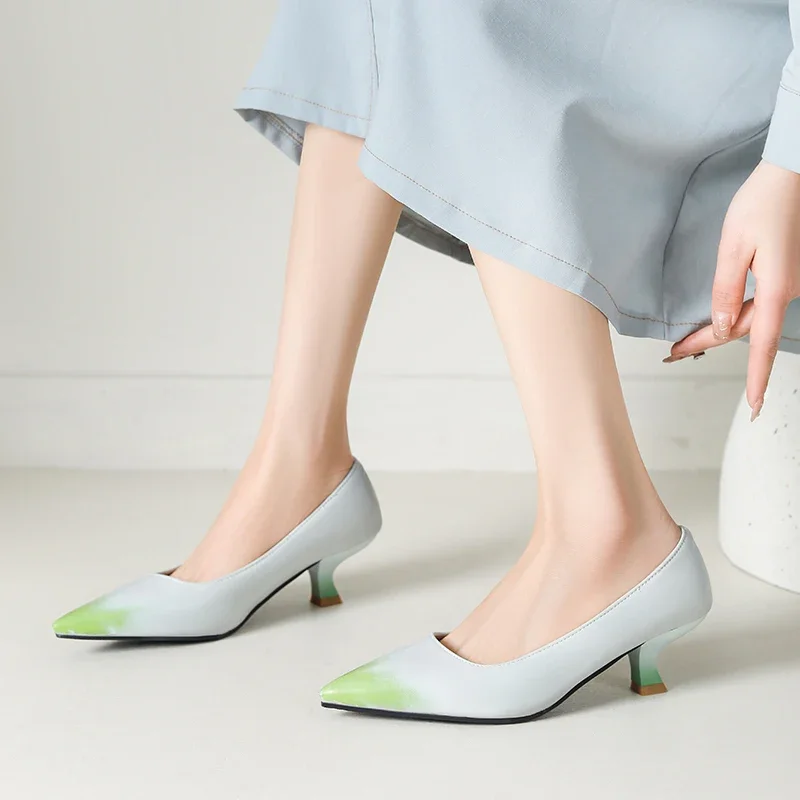 Женские туфли-лодочки с острым носком на высоком каблуке 22-2024 см