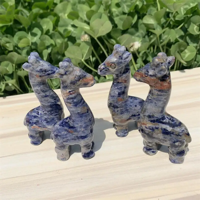 

Natural Carved Raw Stonelapis Lazuli Giraffe Cartoon Carving Ornaments Crystal Stone Animal Collection DIY Decorations 1pcs
