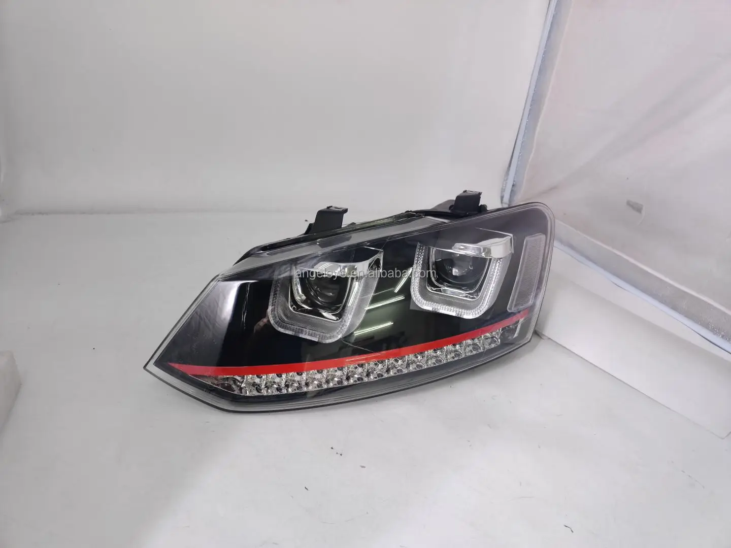 Красная линия Polo Mk5 Vento Cross светодиодный головная лампа 2010-14 лет U Style LF