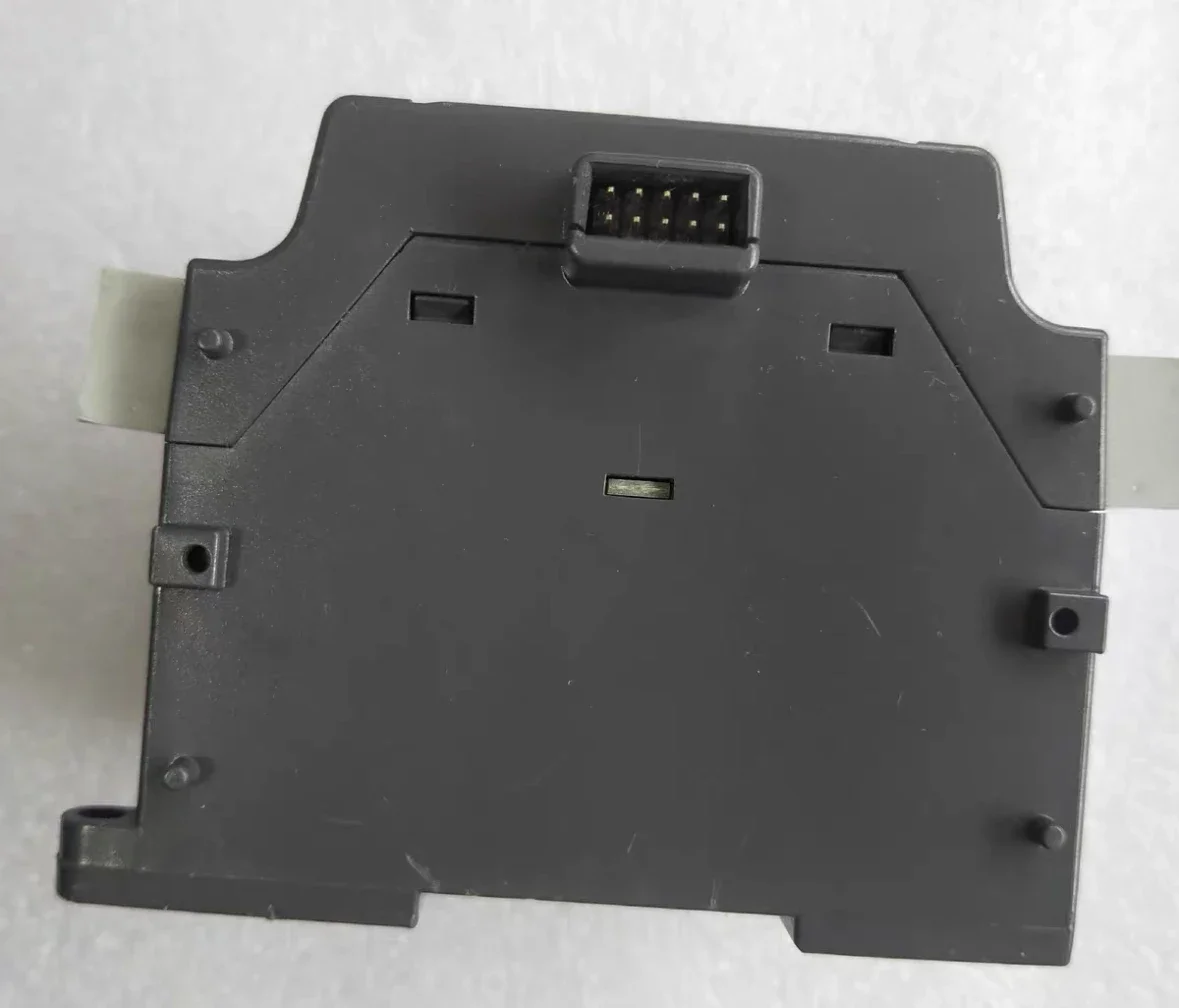 Б/у модуль ПЛК DVP16XN211R