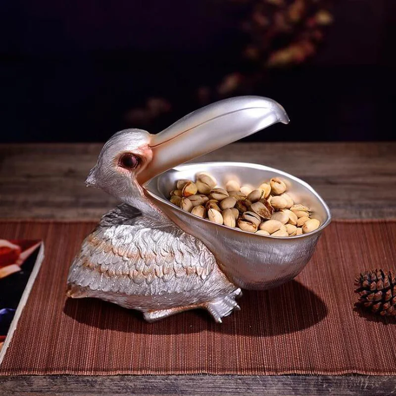 

Resin Toucan Figurine Key Storage Holder Pelica Statue Animal Bird Sculpture Home Desktop Decoration Ornament Gift Home Decor