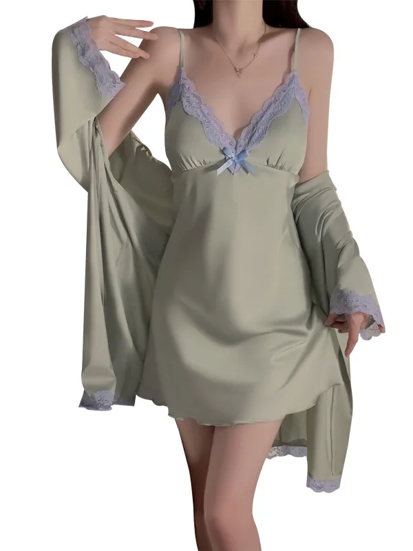 Летнее платье с глубоким V-образным вырезом бантом и нагрудной подушкой открытая