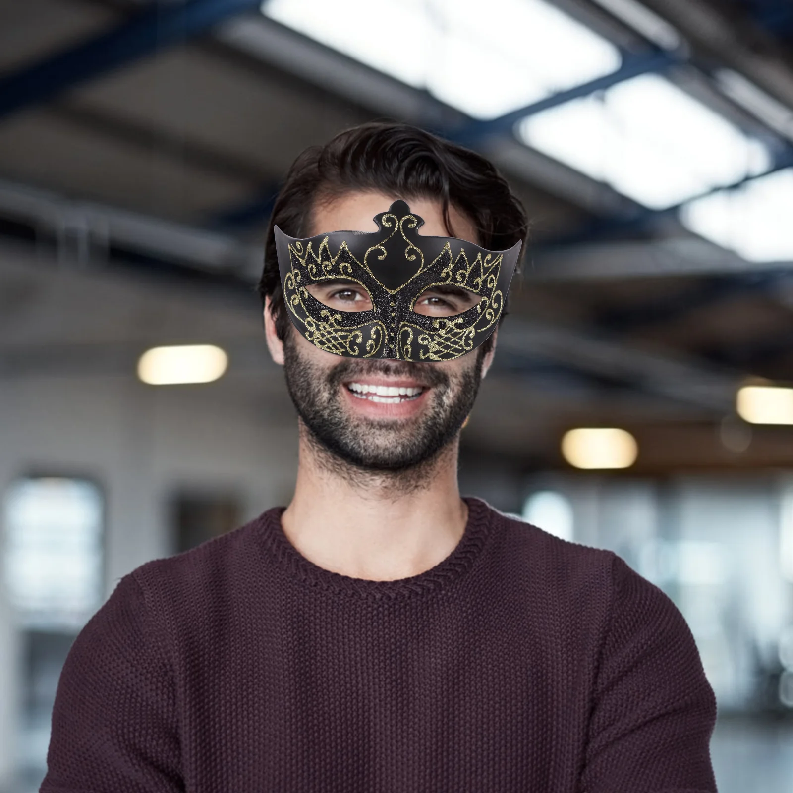 

Stylish Cosplay Mask Half-face Masquerade Ball Mask Halloween Party Eye Mask for Men