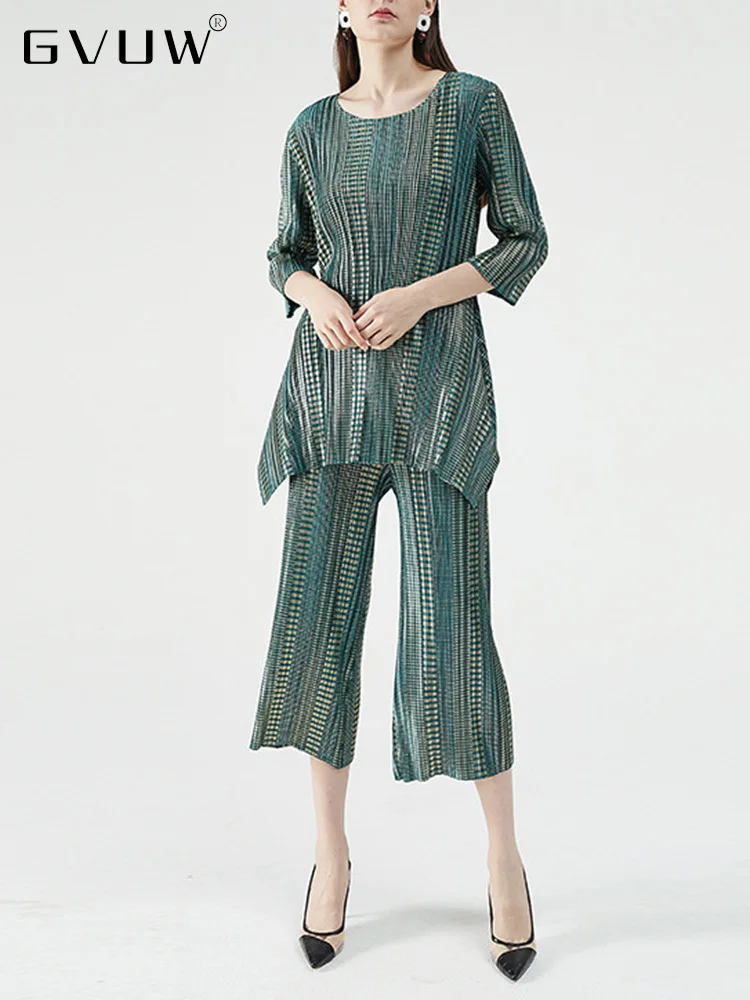 

Женский плиссированный комплект из двух предметов GVUW, топ с круглым вырезом и рукавом три четверти, брюки до щиколотки с высокой талией, 17G0778