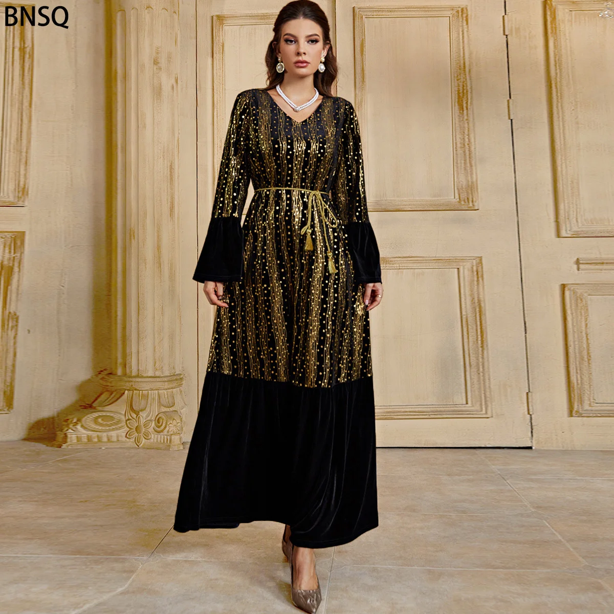 

Fashionable new large Arab women's V-neck printing embroidery casual gold velvet tone belt horn long sleeve loose dress