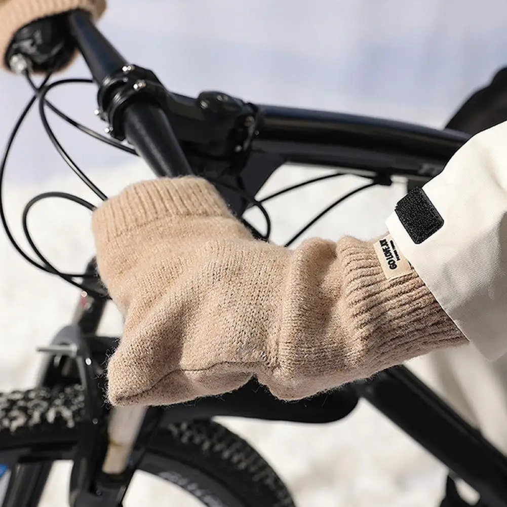 

Excellent Thick Fabric Wear-Resistant Mountain Bicycle Handlebar Muffs Multi-color Bicycle Handlebar Muffs for Cycling