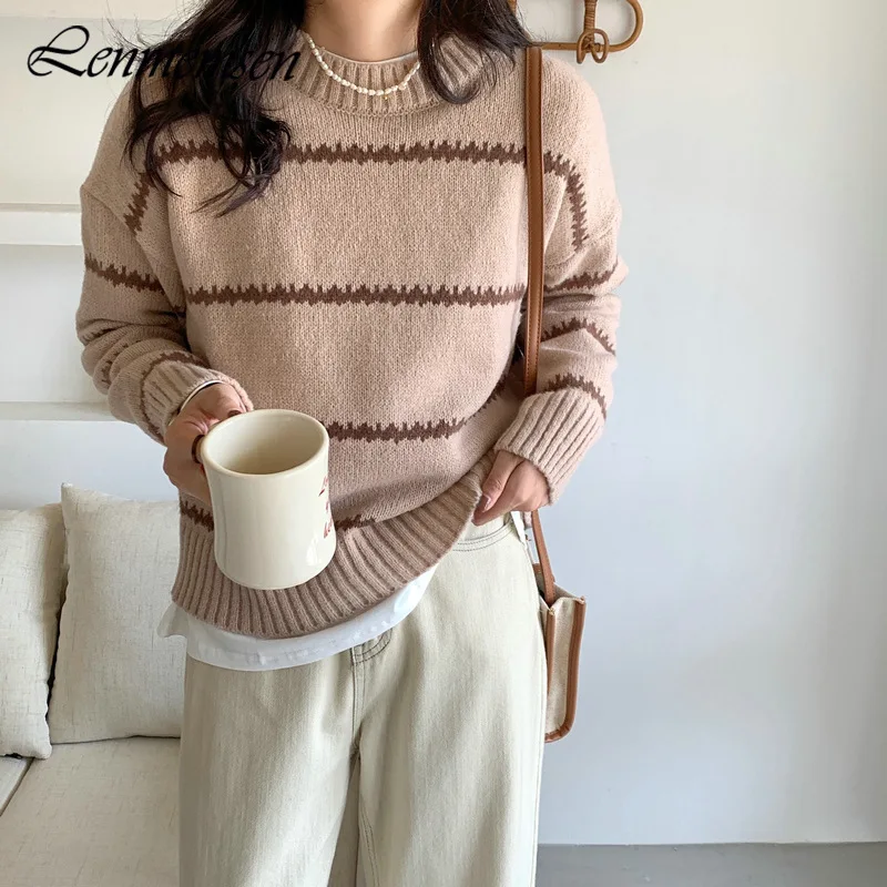 

Lenmemsen Trendy Striped Knitted Sweater Women Autumn Winter Soft Long Sleeve Pullovers Female Loose Warm Streetwear Jumper Girl