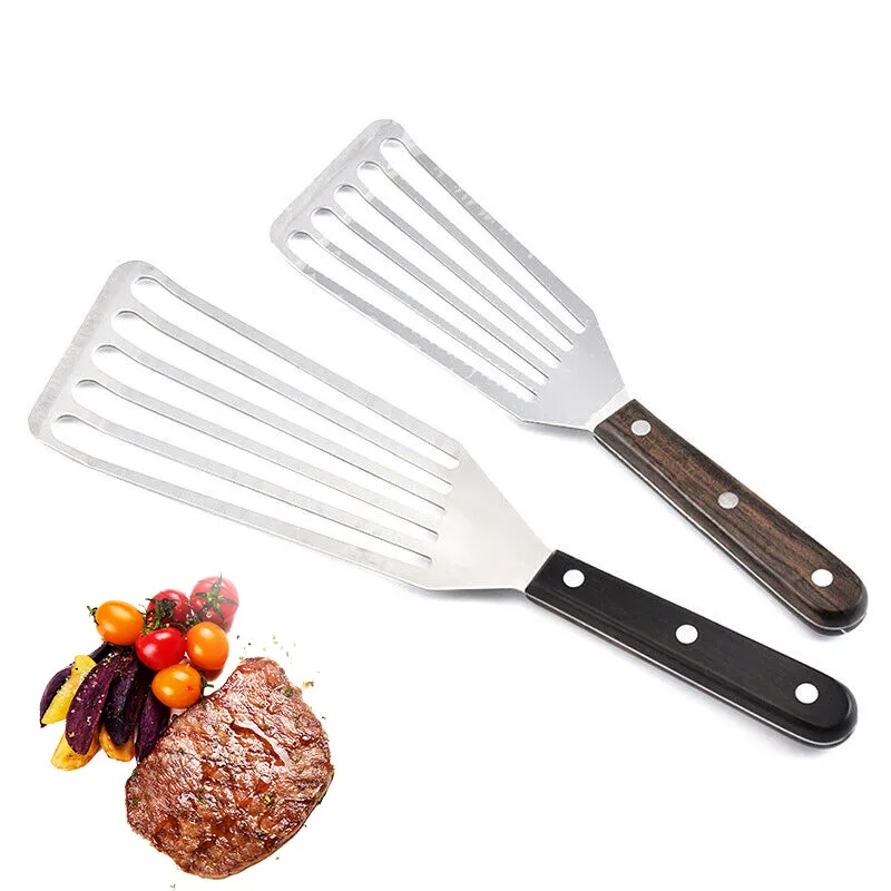 

Multifunctional Stainless Steel Kitchen Steak Shovel With Wooden Handle Hollow Fan-shaped Oil Leaking Steak Shovel Tool