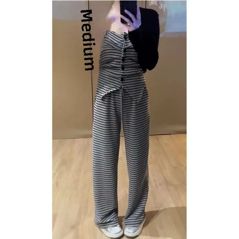 Модный полосатый комплект из трех предметов новинка лета 2024 разглаживающий