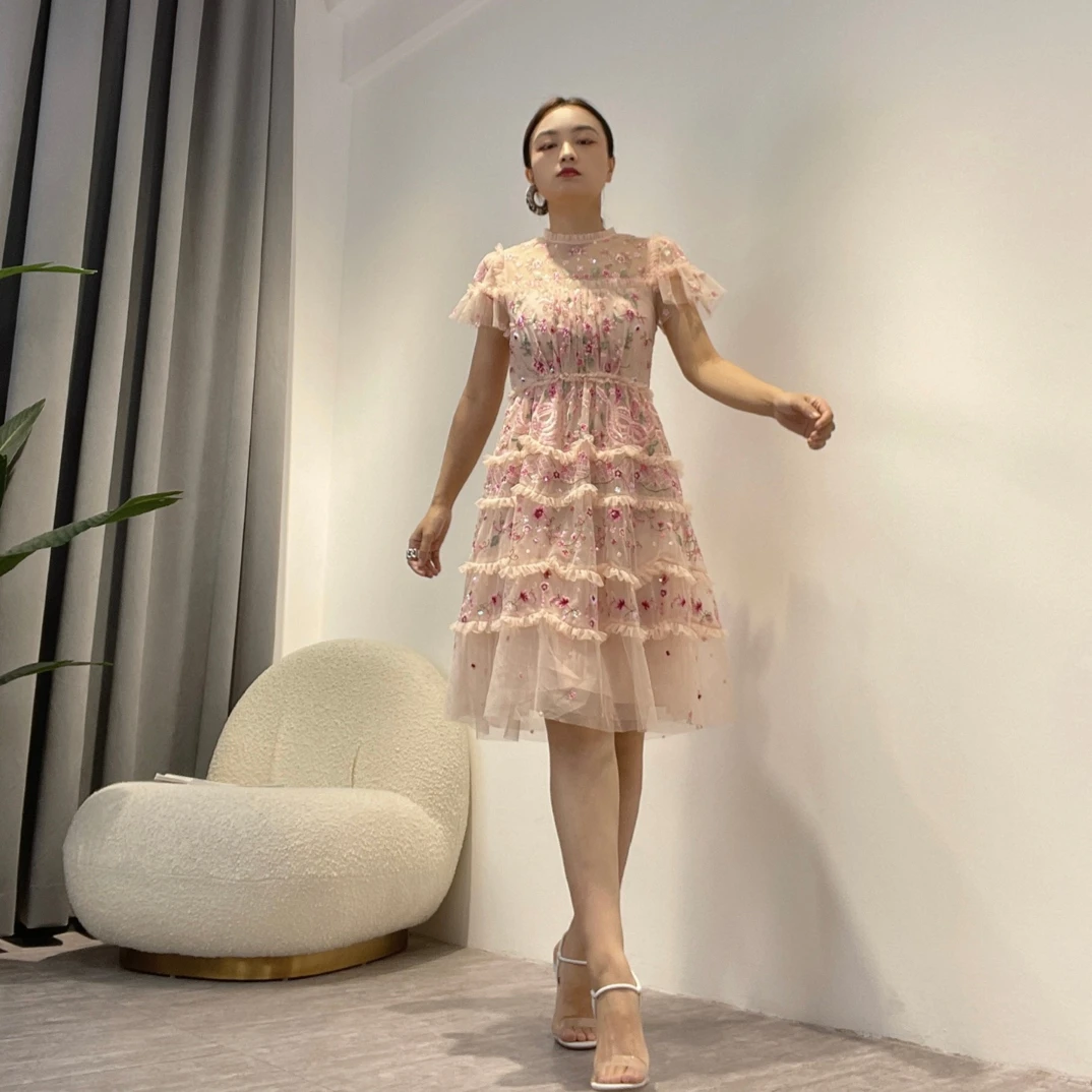 

2022 Spring Summer New Top Quality Pink Floral Embroidery Short Sleeve Mesh Dresses