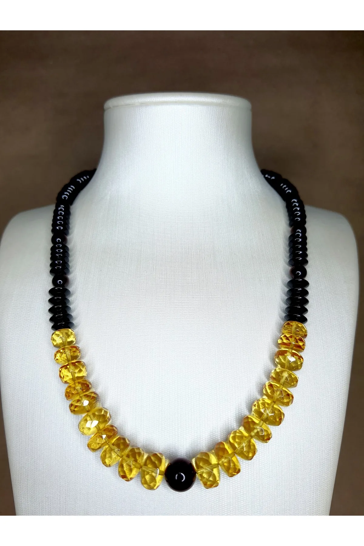 

Ожерелье янтарного цвета Maura, ожерелье в виде капли из Балтийского янтаря цвета лимона и вишни, 44 см, амберистан