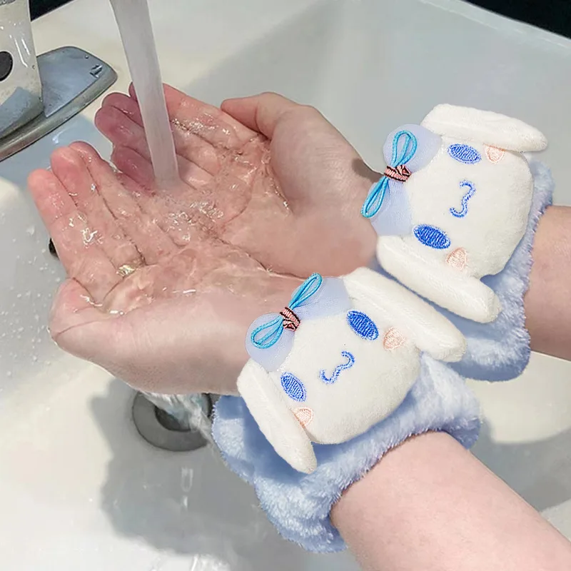 

Sanrio Wash Wristband Melody Kuromi Plush Doll Cinnamoroll Kawaii Splashproof Sweat Wipe Bracelet Accessories Gifts One Pairs