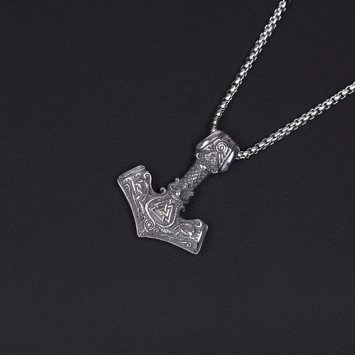 Мужской браслет из нержавеющей стали с изображением молотка Тора