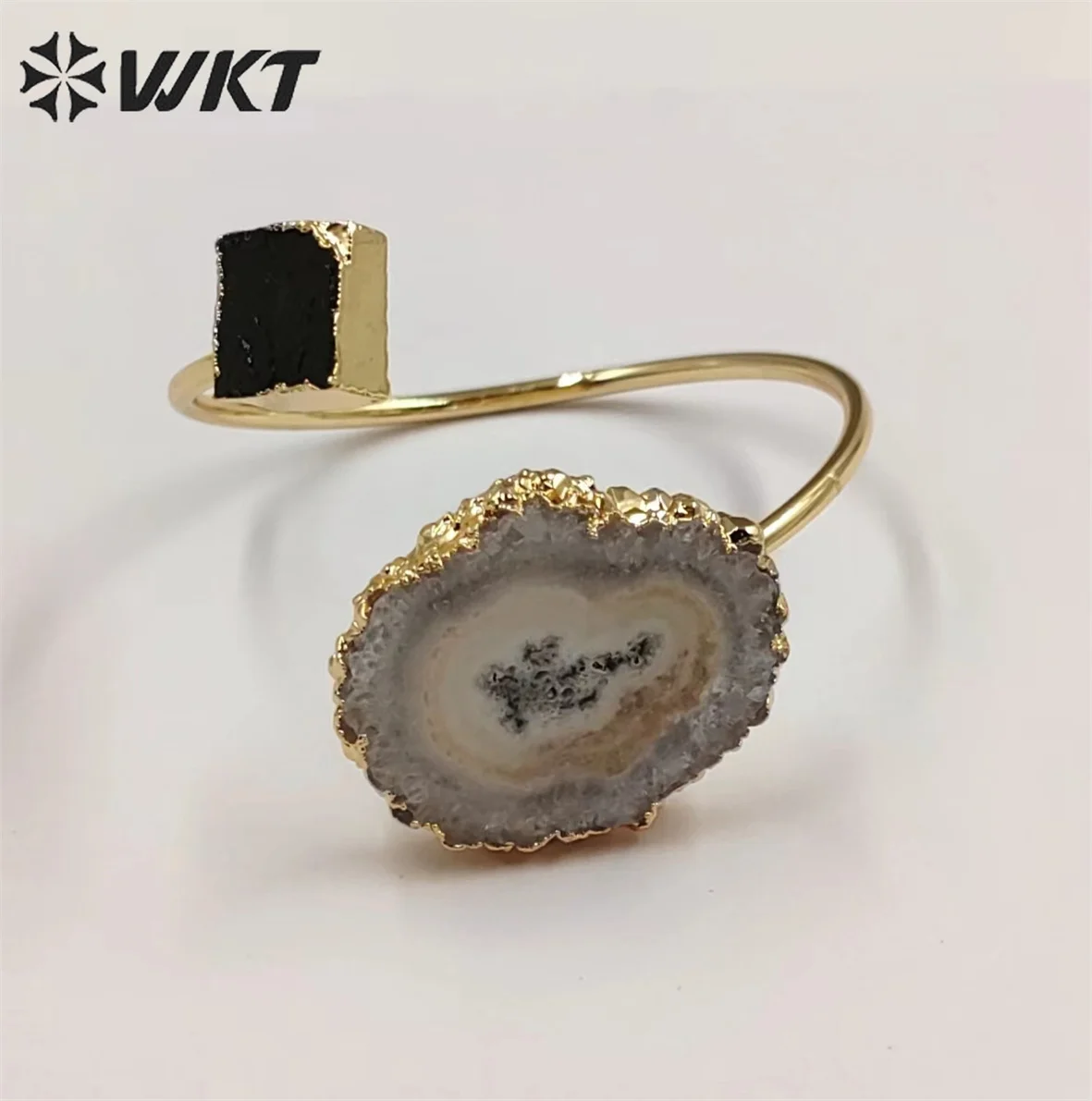 WT-B625 WKT 2022 новый стиль браслет из кварца и черного турмалина модный в форме цветка