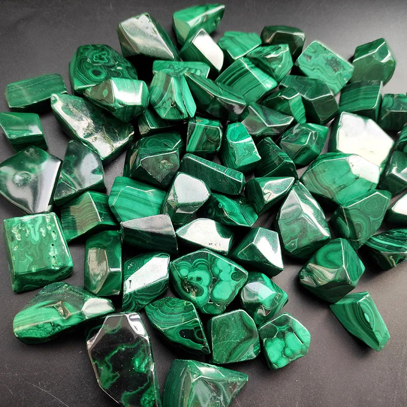 

Hot Sale High Qualite Crystal Stone Healing Malachite Free Form For Home Decoration DJW