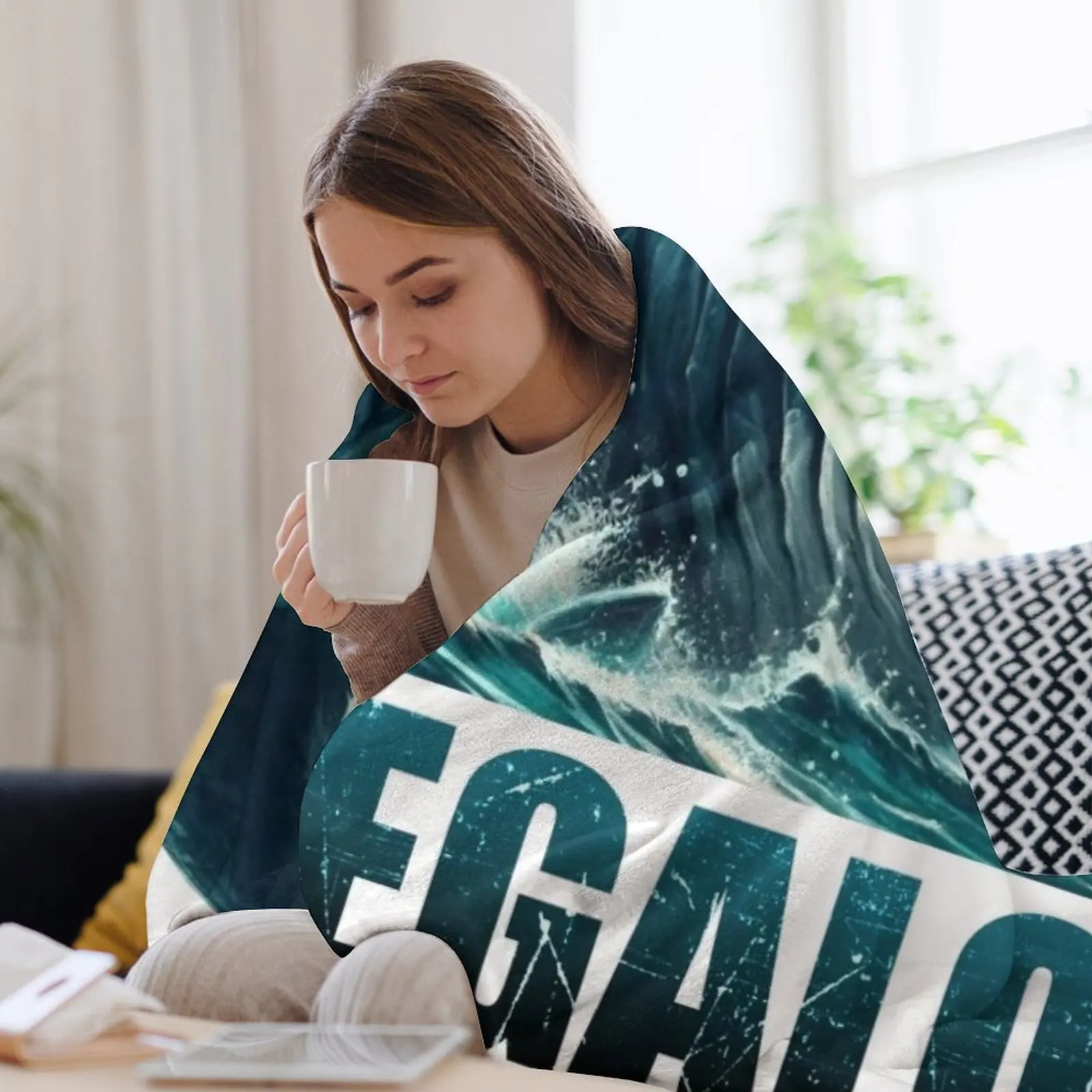 MEGALODON OIL флисовое одеяло для дивана