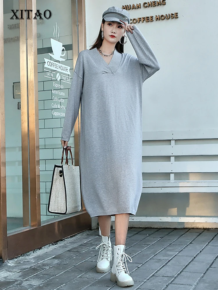 

XITAO повседневное вязаное платье однотонное простое свободное платье-пуловер с v-образным вырезом и воротником платье-свитер осень-зима нови...