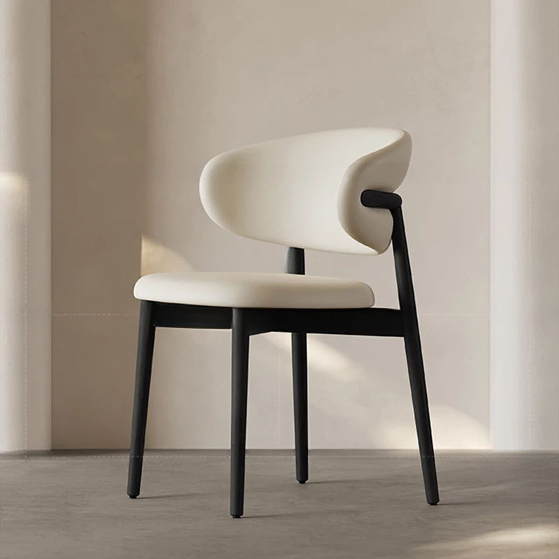 Скандинавский обеденный стул из твердой древесины эргономичный превосходный