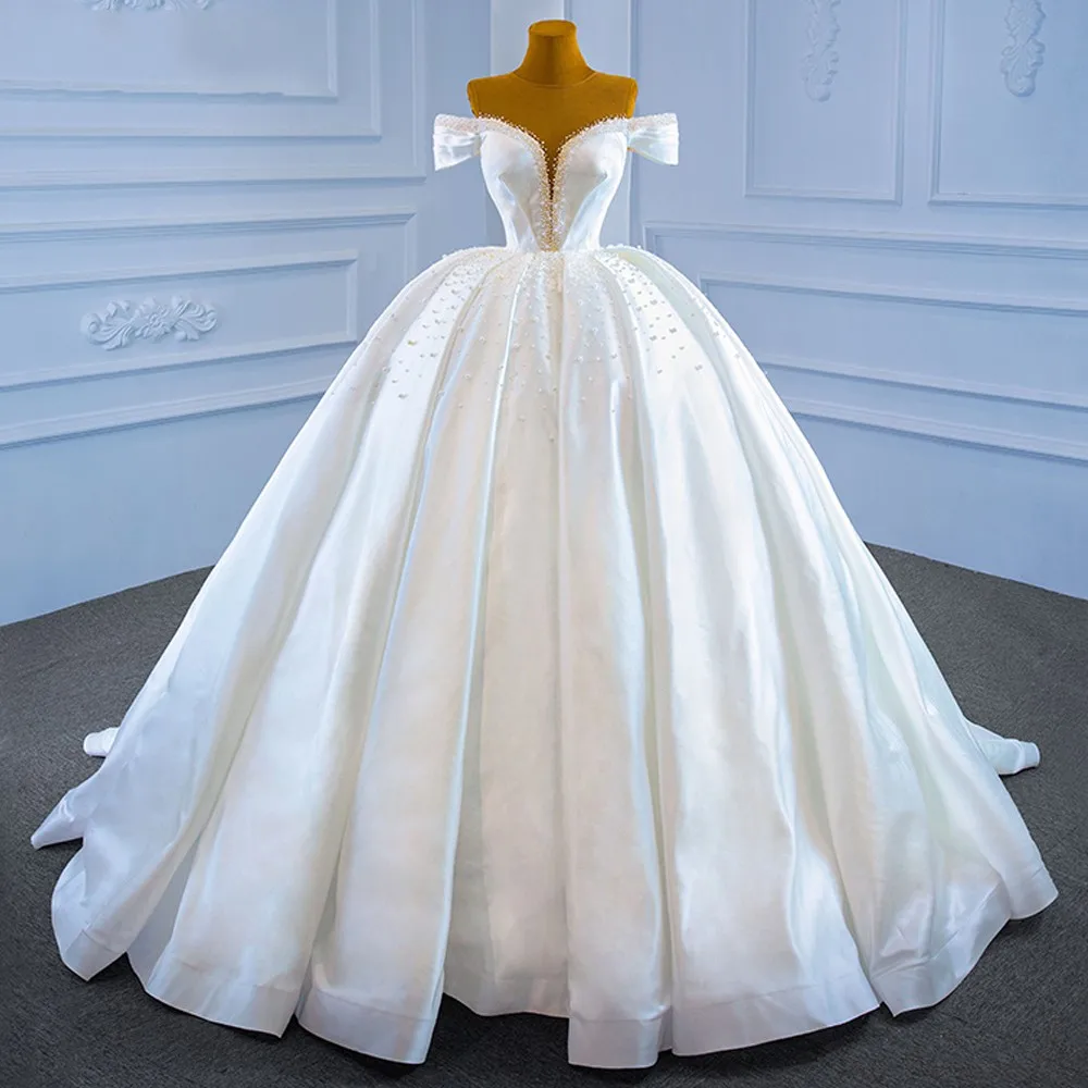

Luxury Scoop Neck Puffy Satin Wedding Dresses 2023 Off the Shoulder Pearls Beaded Bridal Gowns Arabic Dubai Vestido De Noiva