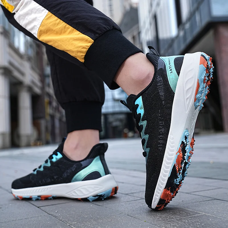 New Men's Golf Shoes Mesh Breathable Comfortable Walking Sneakers for Men Fashion Grass Jogging Sneakers