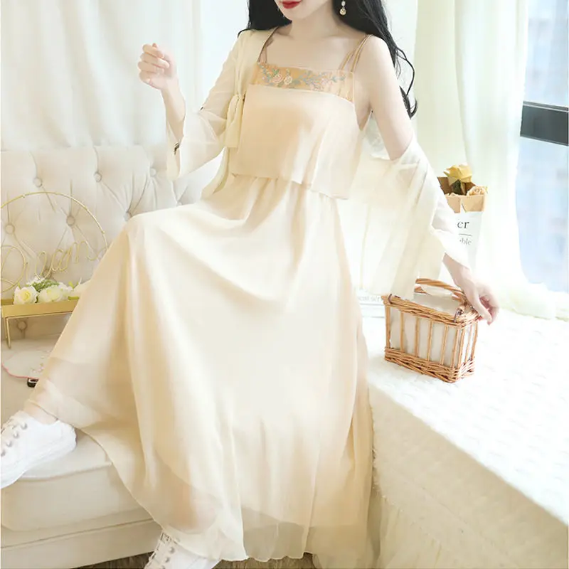 Фото Женский костюм Hanfu из 2 предметов в китайском стиле, повседневное шифоновое платье на бретельках с цветочной вышивкой и кардиган, сказочные костюмы, лето 2022 №1