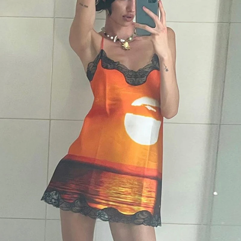 Мини-платье в пляжном стиле с принтом пикантный сарафан на бретелях-спагетти