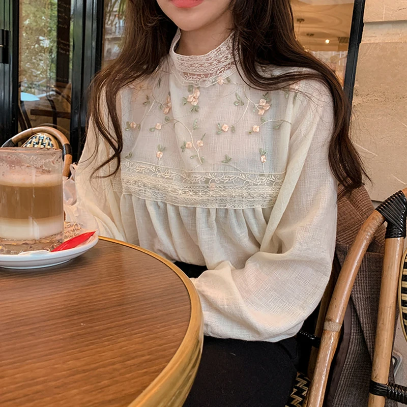 

Sexy Hollow Out Floral New Women Long Sleeve Tops Embroidery Feminine Blouse Elegant Lace Stand Collar Blouse Shirt Blusas 11272