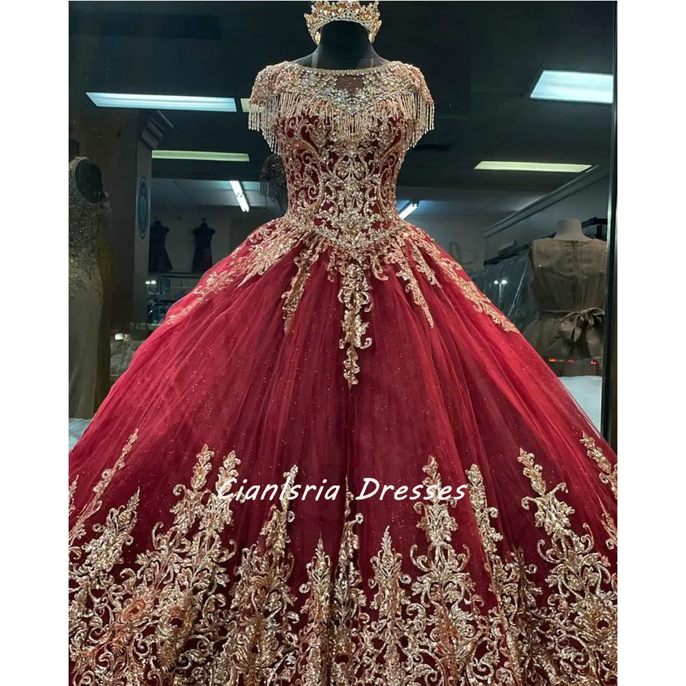

Red Beading Tassel Illusion Mexican Quinceanera Dress Ball Gown Gold Crystal Appliques Lace Corset Vestidos De XV Anos