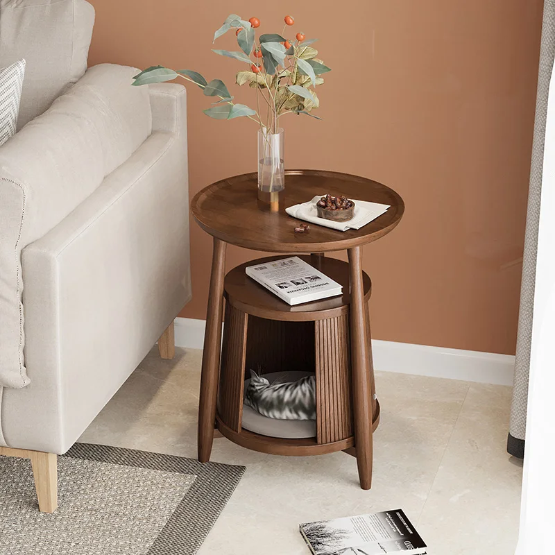 Nordic solid wood small tea table simple modern sofa edge a few corners circular low creative cat nest |